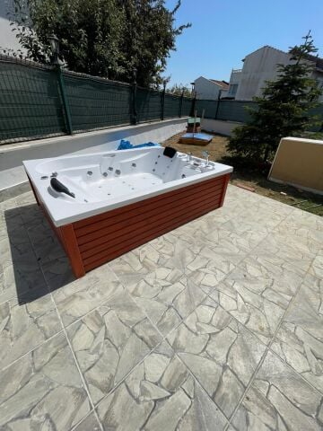 150x180 Vicca Jakuzi