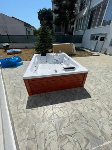 150x180 Vicca Jakuzi